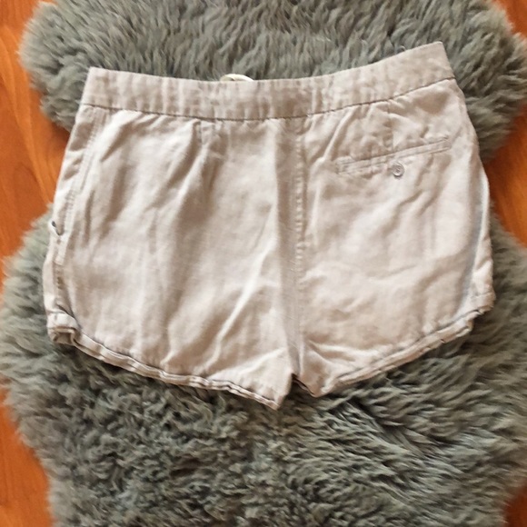 Wilfred Linen Blend Shorts w/Ties - Picture 7 of 7